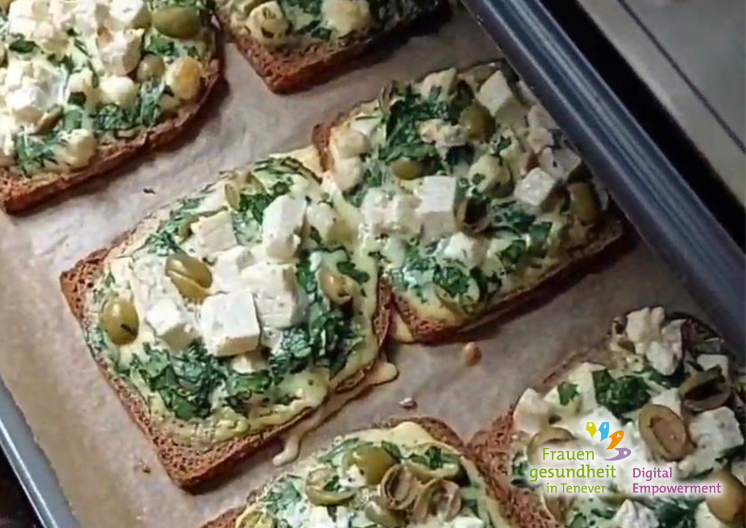 Rezept: Gebackenes Oliven-Feta-Brot