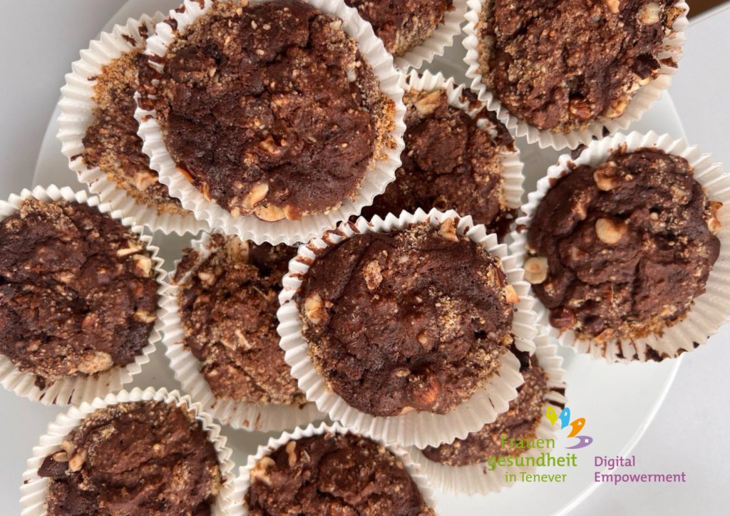 Schokomuffins mit Beeren